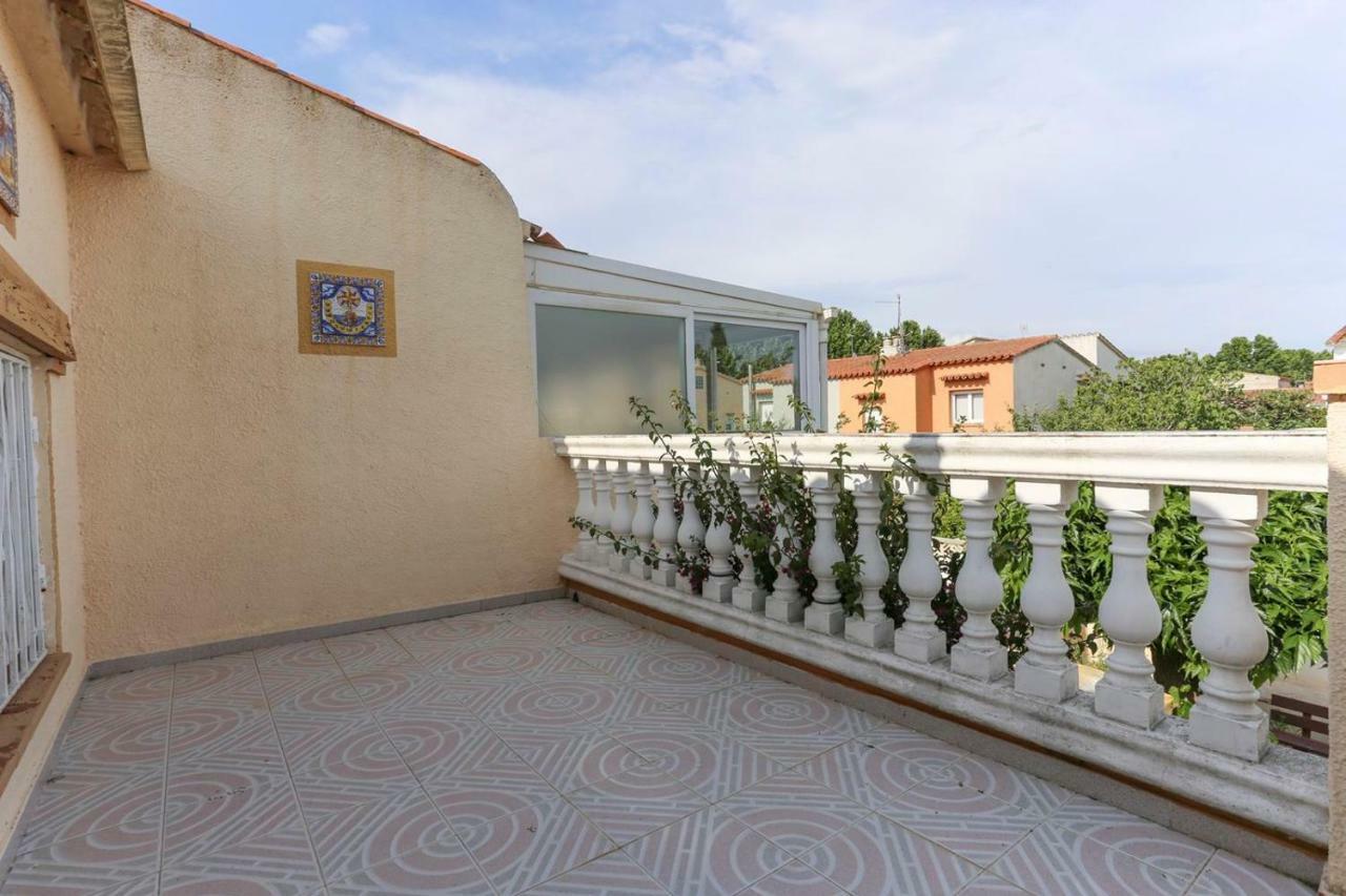 Villetta Da Carla Castello  D'Empuries Exterior photo
